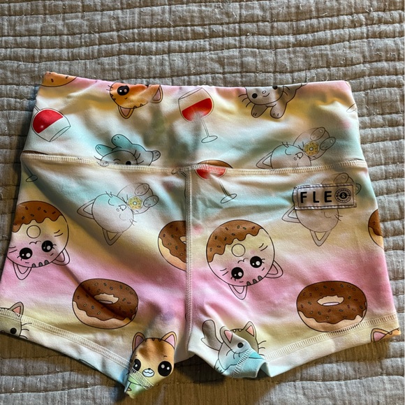 FLEO x DNDL shorts size small AYSHA - Picture 4 of 4